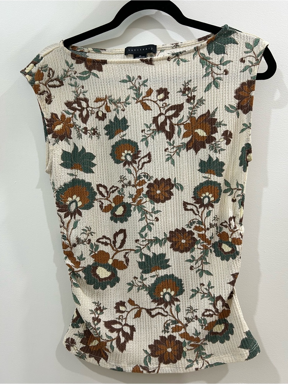 Sanctuary sleeveless floral top size medium